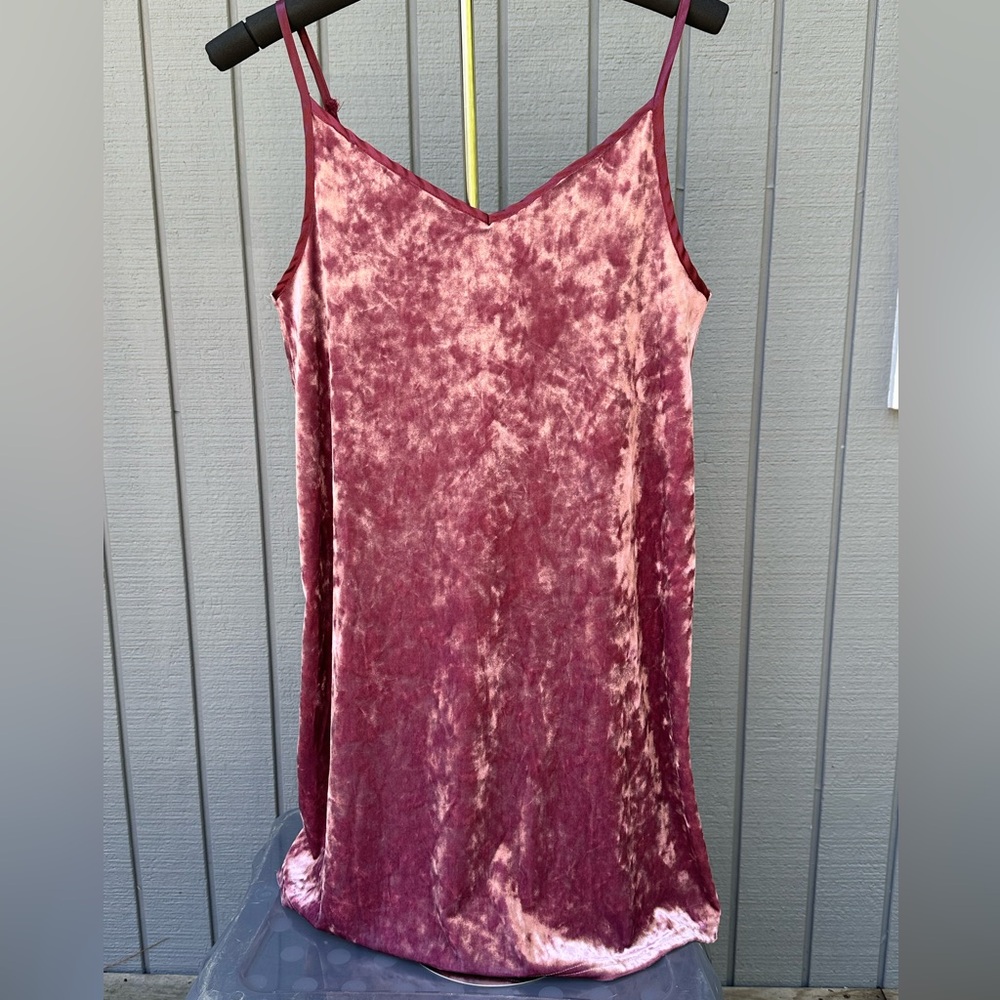 Women’s M Pink Roxy Mauve Velvet Dress